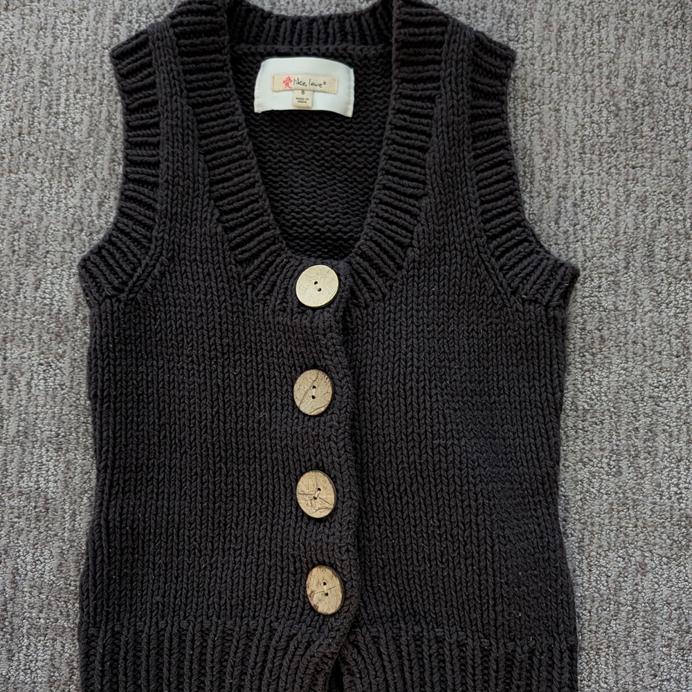 Knit Button-Front Sleeveless Sweater Vest - Dark Grey